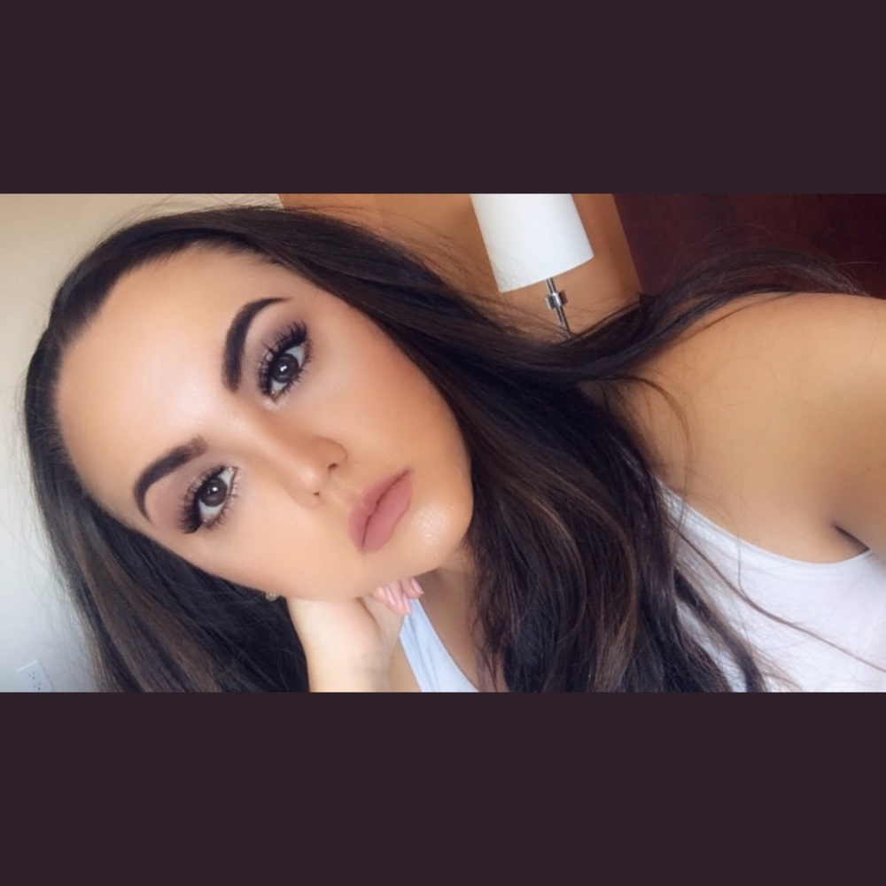 Meet your Posher, Audrey